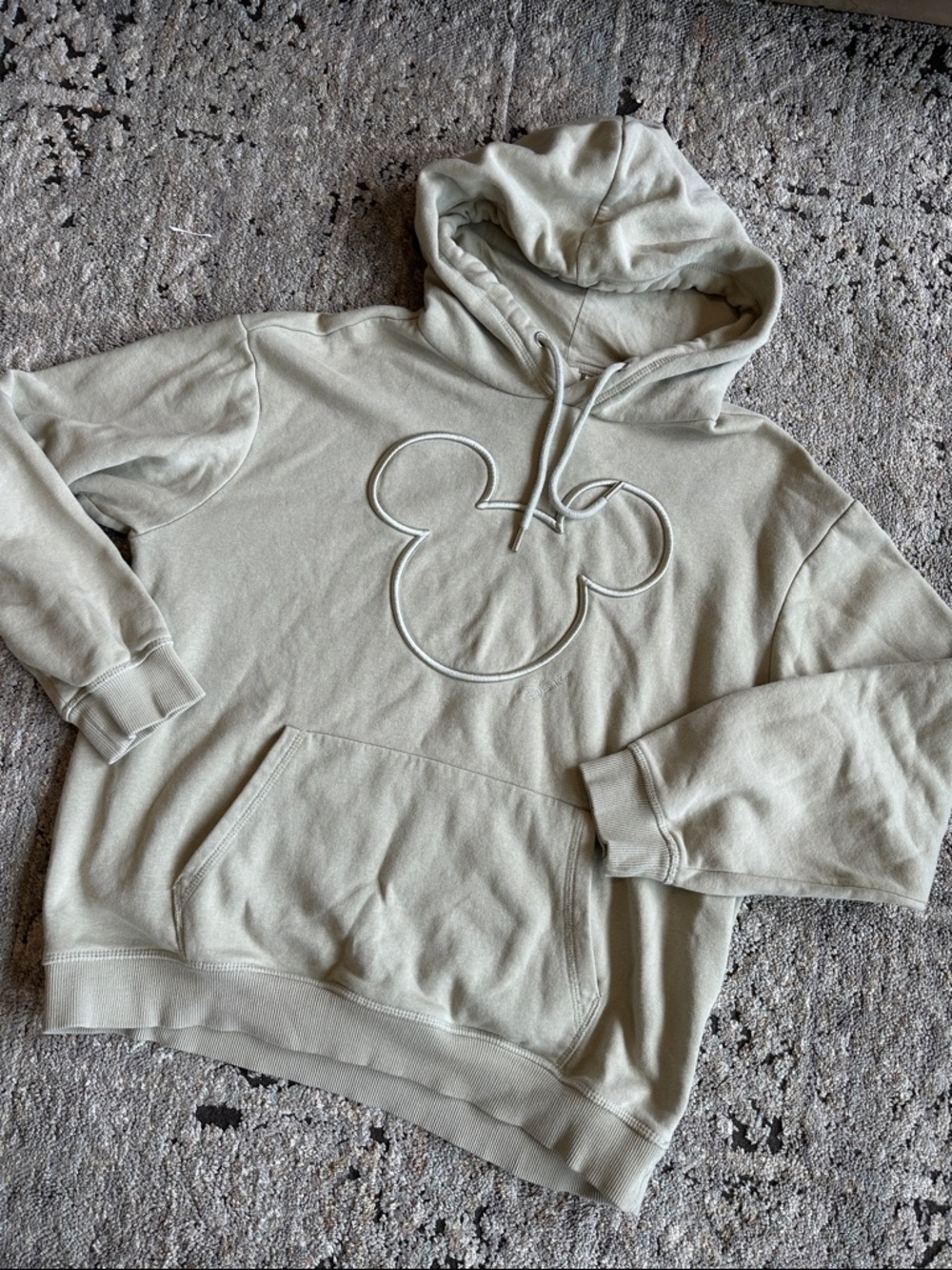 EUC Disney sweatshirt